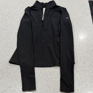 ALO Yoga Black Logo Sleeve Pullover